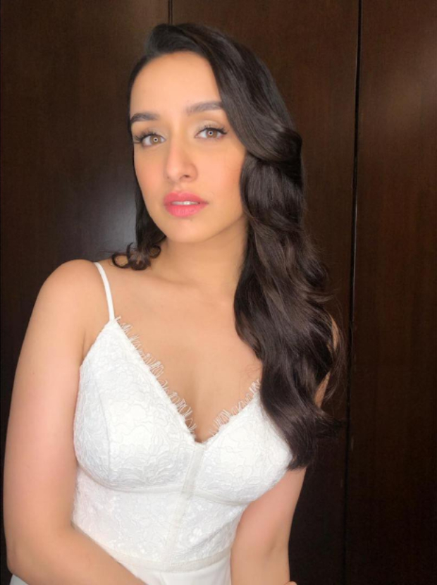 Shraddha Kapoor in Forever New for Kresha Bajaj's store launch (3)