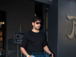 Sidharth Malhotra spotted at Santacruz