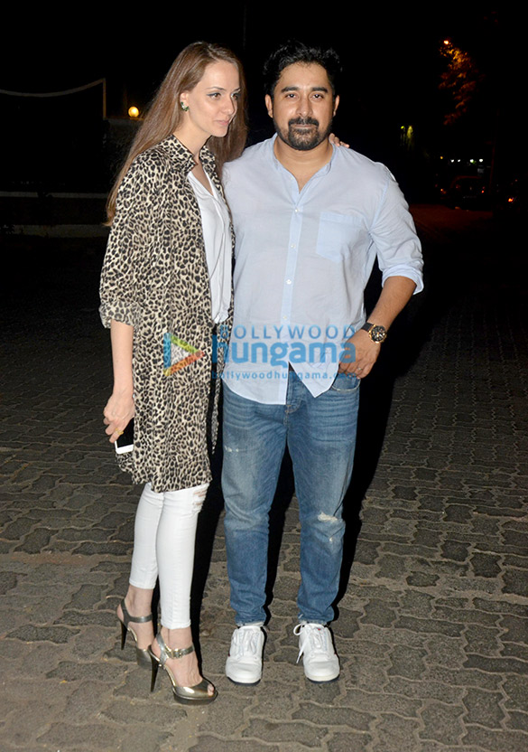 soha ali khan kunal khemu and others grace kareena kapoor khans house party 2
