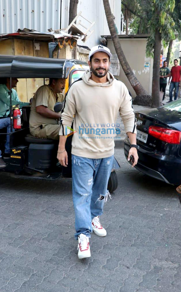 sunny singh spotted at coffee by dibella in juhu 2