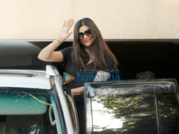 Sushmita Sen snapped at a clinic at Bandstand