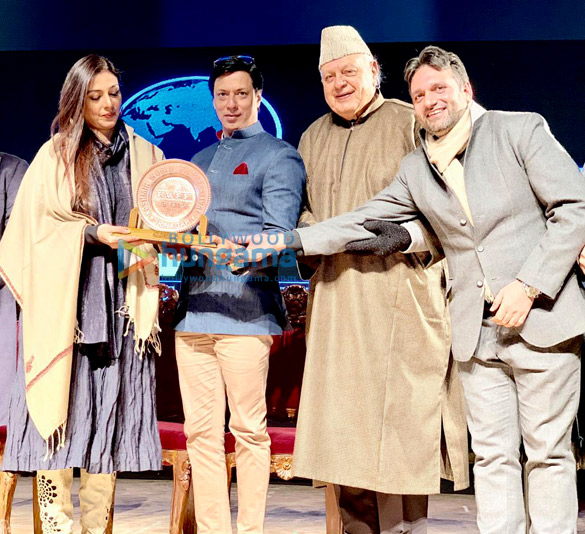 tabu and madhur bhandarkar felicitated at kashmir world film festival in srinagar 1