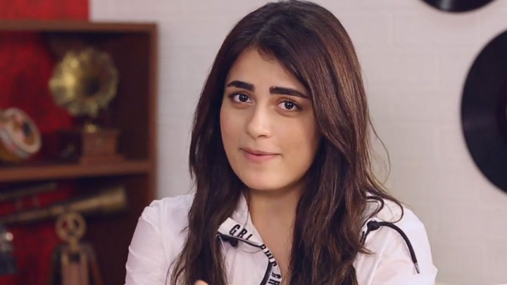 Action film with Salman Khan ya Romantic film with SRK – Radhika Madan’s SUPERB rapid fire Action film with Salman Khan ya Romantic film with SRK – Radhika Madan’s SUPERB rapid fire