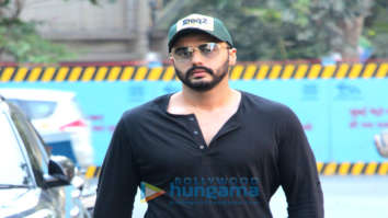Arjun Kapoor snapped at Excel office