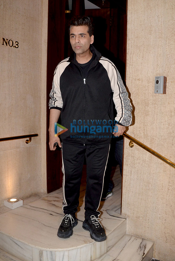 celebs attend manish malhotras house party 7