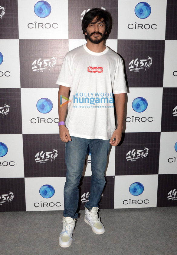 celebs grace 145 the mill pre launch party at kamala mills 13