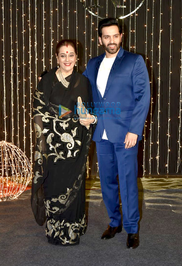 celebs grace nick jonas and priyanka chopras wedding reception 13