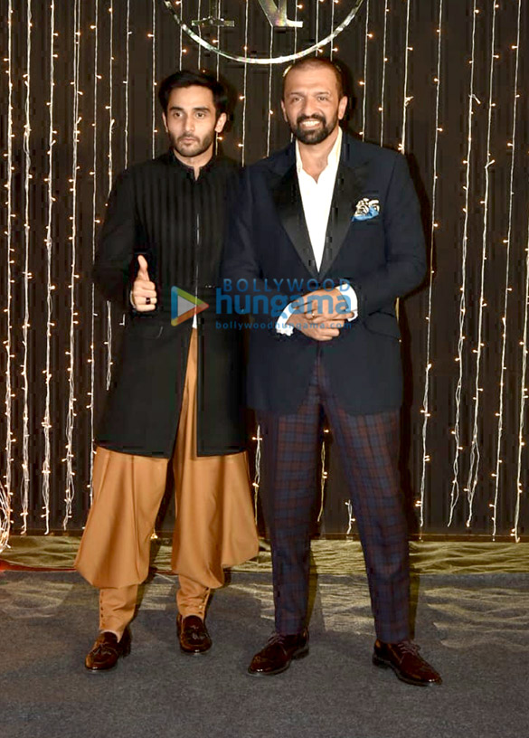 celebs grace nick jonas and priyanka chopras wedding reception 5