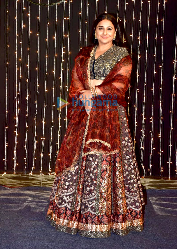 celebs grace nick jonas and priyanka chopras wedding reception3 1