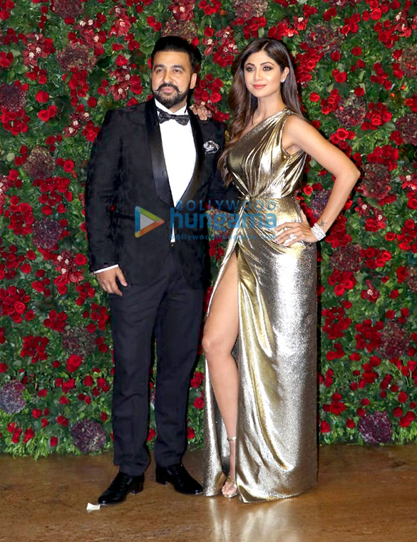 deepika padukone and ranveer singh grace their mumbai reception 102