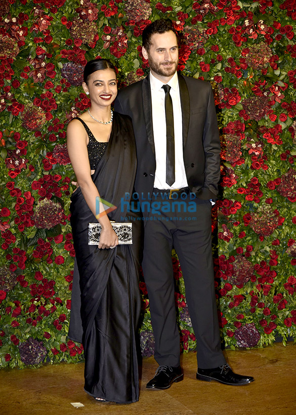 deepika padukone and ranveer singh grace their mumbai reception 40