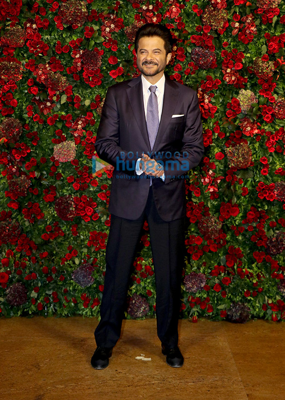 deepika padukone and ranveer singh grace their mumbai reception 60