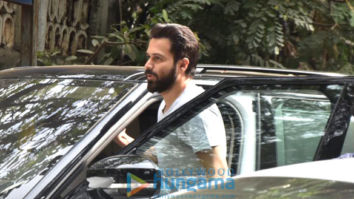 Emraan Hashmi spotted in Bandra