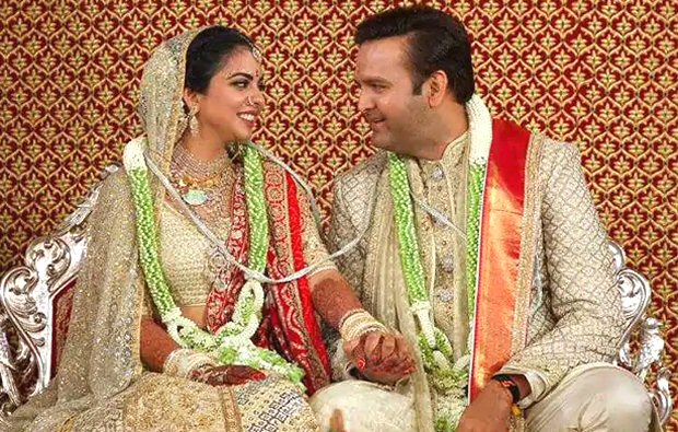 INSIDE DETAILS of Isha Ambani - Anand Piramal wedding