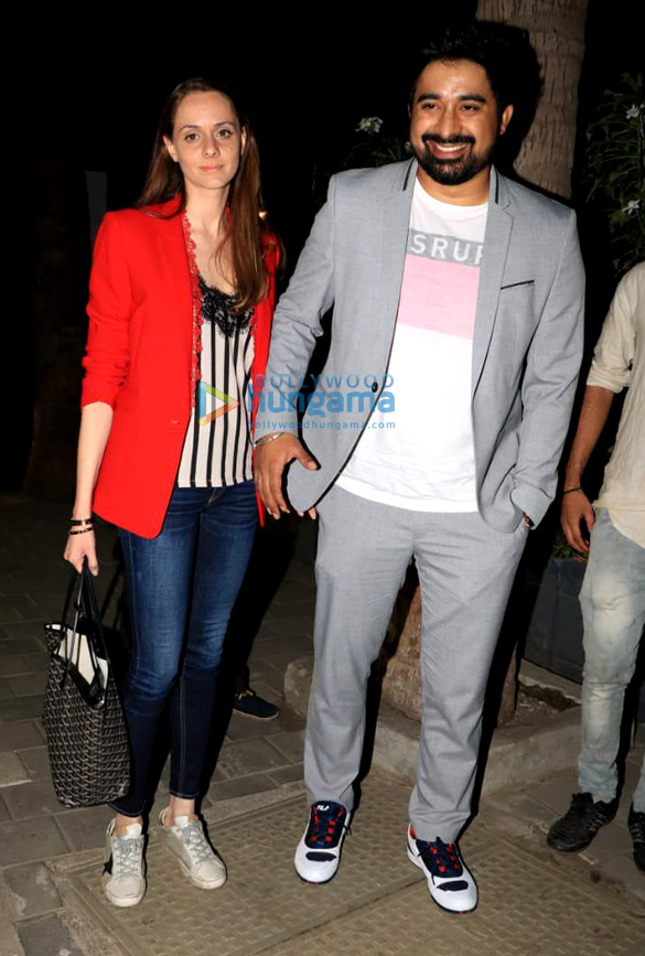 jacqueline fernandez ishaan khatter and others snapped at soho house in juhu 3
