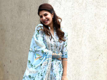 Jacqueline Fernandez snapped in Mumbai