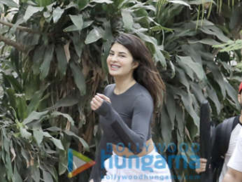 Jacqueline Fernandez spotted after dance class in Bandra