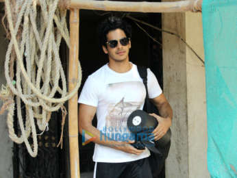 Janhvi Kapoor and Ishaan Khatter snapped at gym