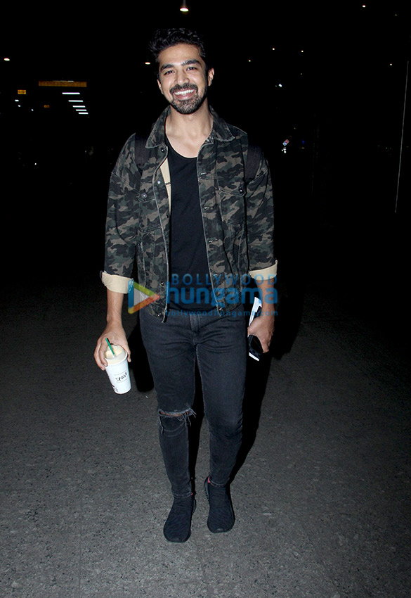 katrina kaif alia bhatt snapped at the airport 3