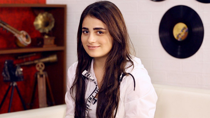 Radhika Madan: “Vishal Bharadwaj is a DREAM to work with…” Radhika Madan: “Vishal Bharadwaj is a DREAM to work with…”