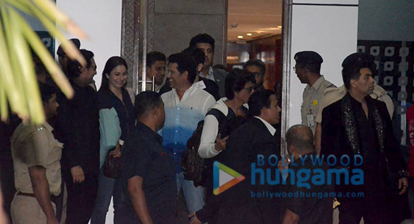 ranveer singh deepika padukone and others snapped at the airport 001 1
