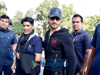 Ranveer Singh, Deepika Padukone and others snapped at the airport