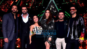 Ranveer Singh, Sara Ali Khan and Rohit Shetty snapped on sets of Indian Idol promoting their film ‘Simmba’