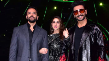 Ranveer Singh, Sara Ali Khan and Rohit Shetty snapped on sets of Indian Idol promoting their film ‘Simmba’