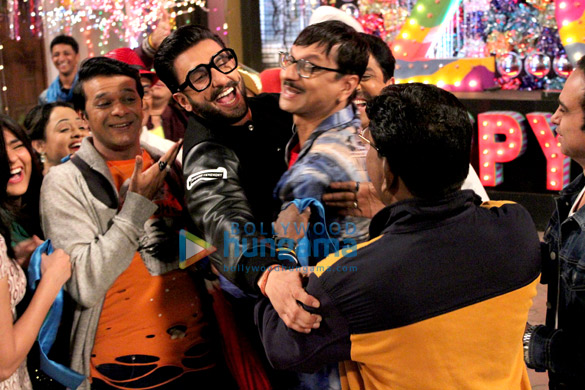 ranveer singh snapped on the sets of tarak mehta ka ooltaah chashmah 2