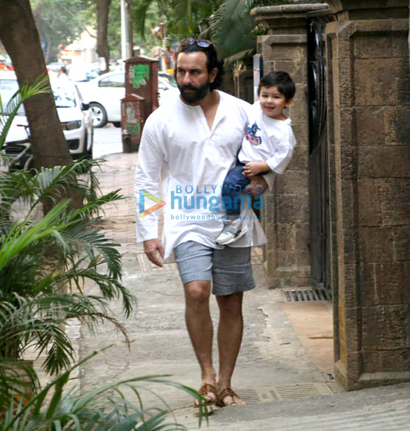 saif ali khan and taimur ali khan spotted in bandra 5 4