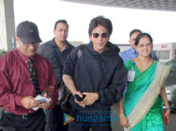 Shah Rukh Khan, Kareena Kapoor Khan and others snapped at the airport