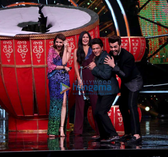 shah rukh khan katrina kaif and anushka sharma snapped on indian idol sets for zero promotions 5