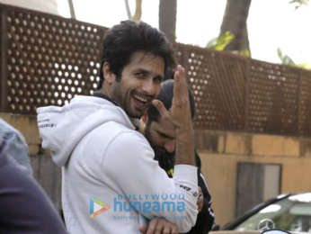 Shahid Kapoor spotted in Juhu