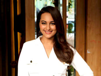 Sonakshi Sinha spotted at Hoot for an ad shoot in Juhu