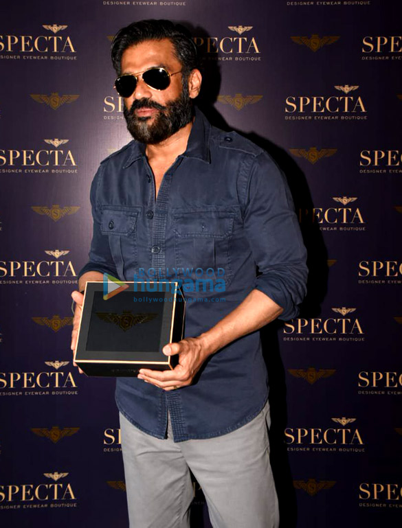 suniel shetty snapped at the launch of specta designer eyewear boutique 2
