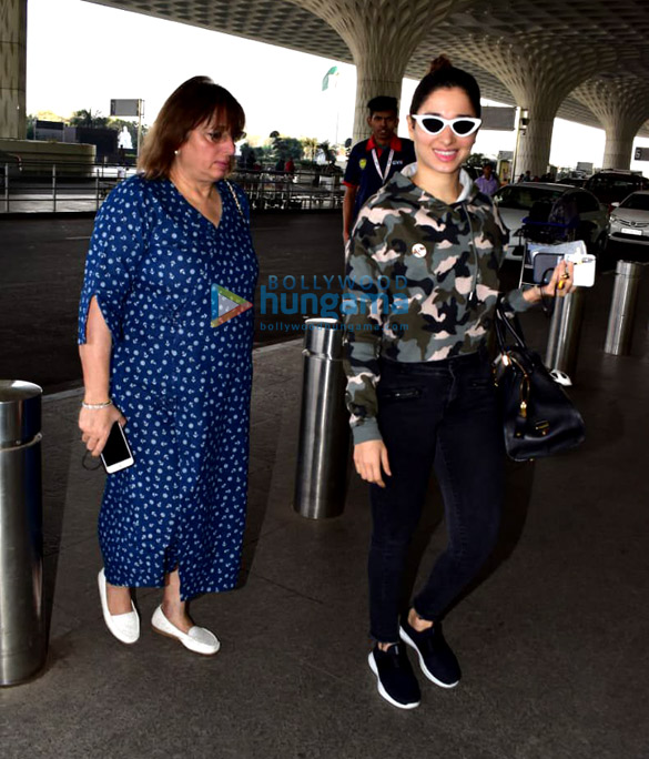 tamannaah bhatia urvashi rautela sunny deol and others snapped at the airport 7
