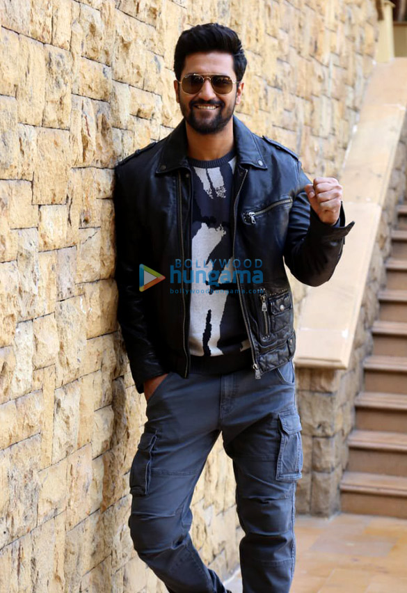 vicky kaushal snapped during uri interviews at jw marriott in juhu 001 4