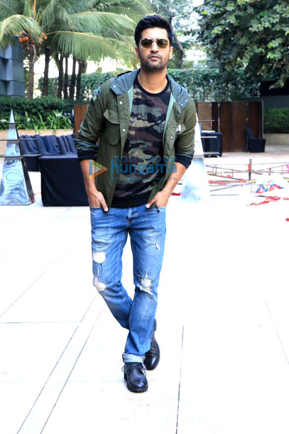 vicky kaushal snapped promoting his upcoming film uri 6
