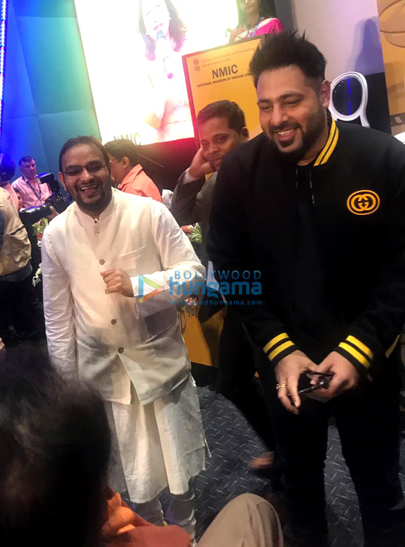 aamir khan rohit shetty aanand l rai subhash ghai and others meet sports minister rajyavardhan rathore 2