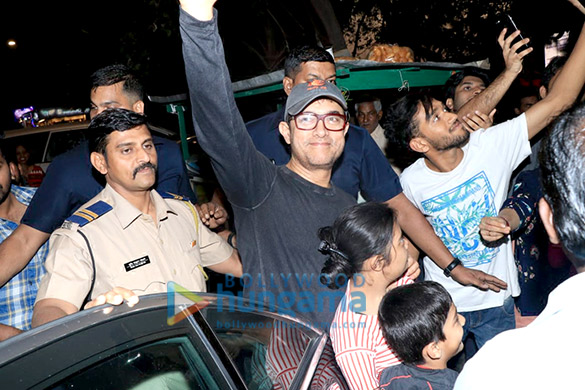 Aamir Khan spotted in Bandra Aamir Khan spotted in Bandra