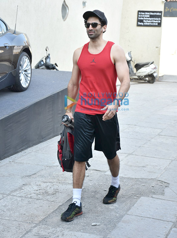 Aditya Roy Kapur spotted at the gym in Bandra