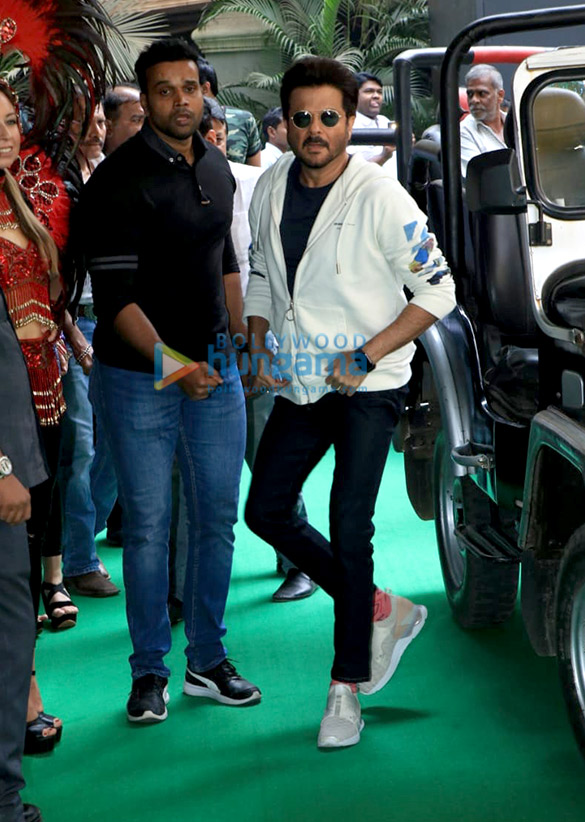ajay devgn anil kapoor madhuri dixit and others grace the trailer launch of total dhamaal 2