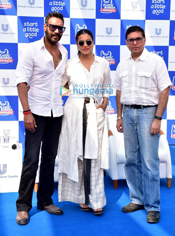 Ajay Devgn and Kajol grace the Hindustan Unilever Limited Plastic Banega Fantastic event Ajay Devgn and Kajol grace the Hindustan Unilever Limited Plastic Banega Fantastic event