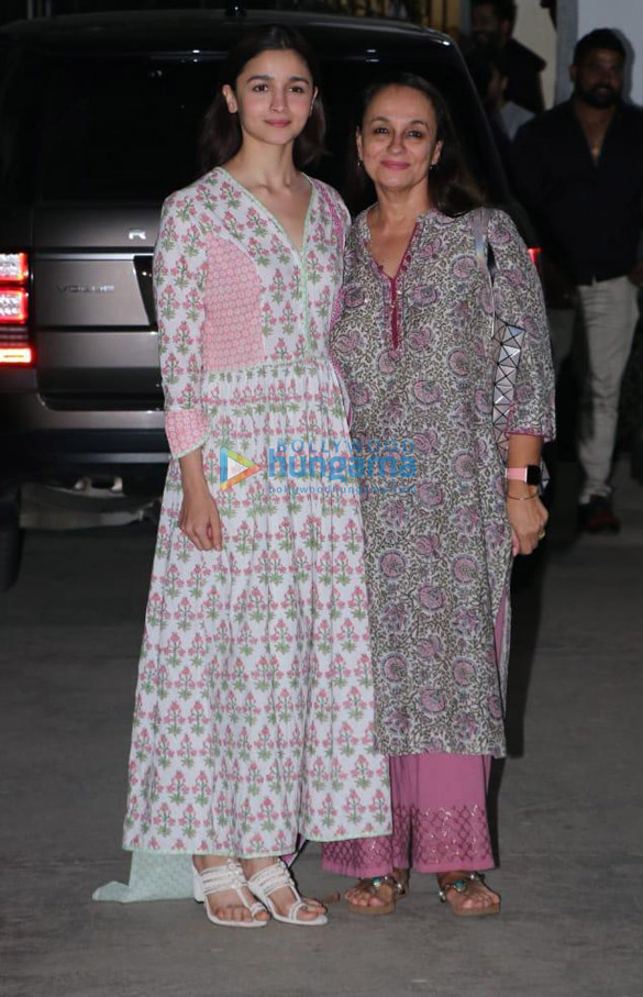 alia bhatt javed akhtar and others grace the special screening of uri at sunny super sound in juhu 8