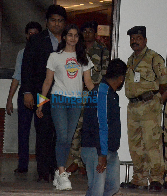 Alia Bhatt, Anil Kapoor, Danny Denzongpa and others snapped at the airport