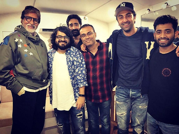 Brahmastra duo Ranbir Kapoor and Amitabh Bachchan reunite in this happy picture with music composer Pritam Brahmastra duo Ranbir Kapoor and Amitabh Bachchan reunite in this happy picture with music composer Pritam