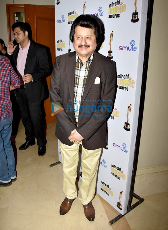 celebs grace the mirchi music awards jury announcement 6