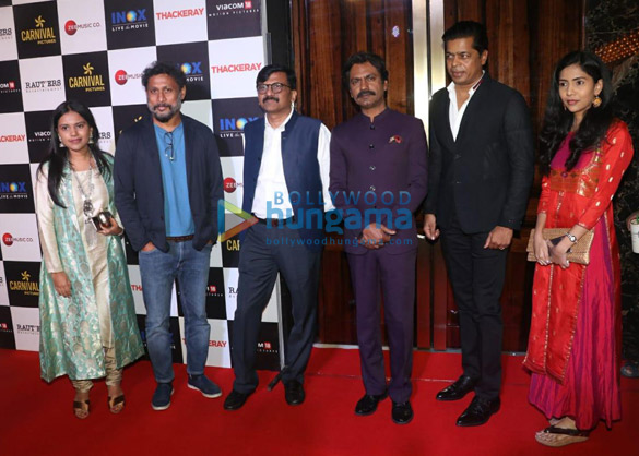 celebs grace the special screening of thackeray 4