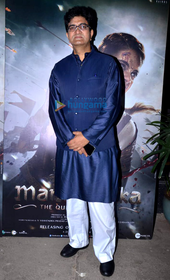 celebs grace the special screening of manikarnika the queen of jhansi 14