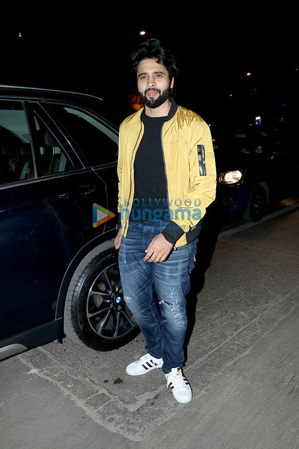 emraan hashmi shreya dhanwanthary and others spotted at soho house in juhu 1